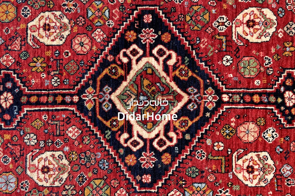 قالی قشقایی ترنجی-جان جان(۱.۳۳)