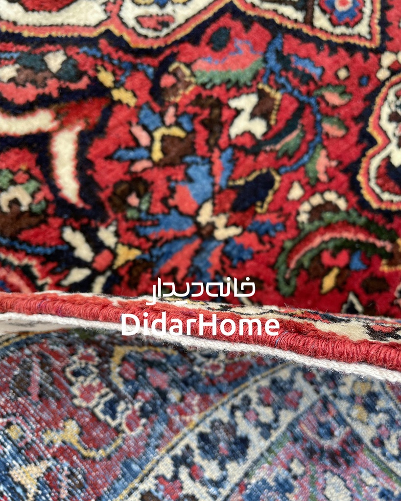 فرش دستباف آنتیک بختیاری طرح ترنجی سه متری