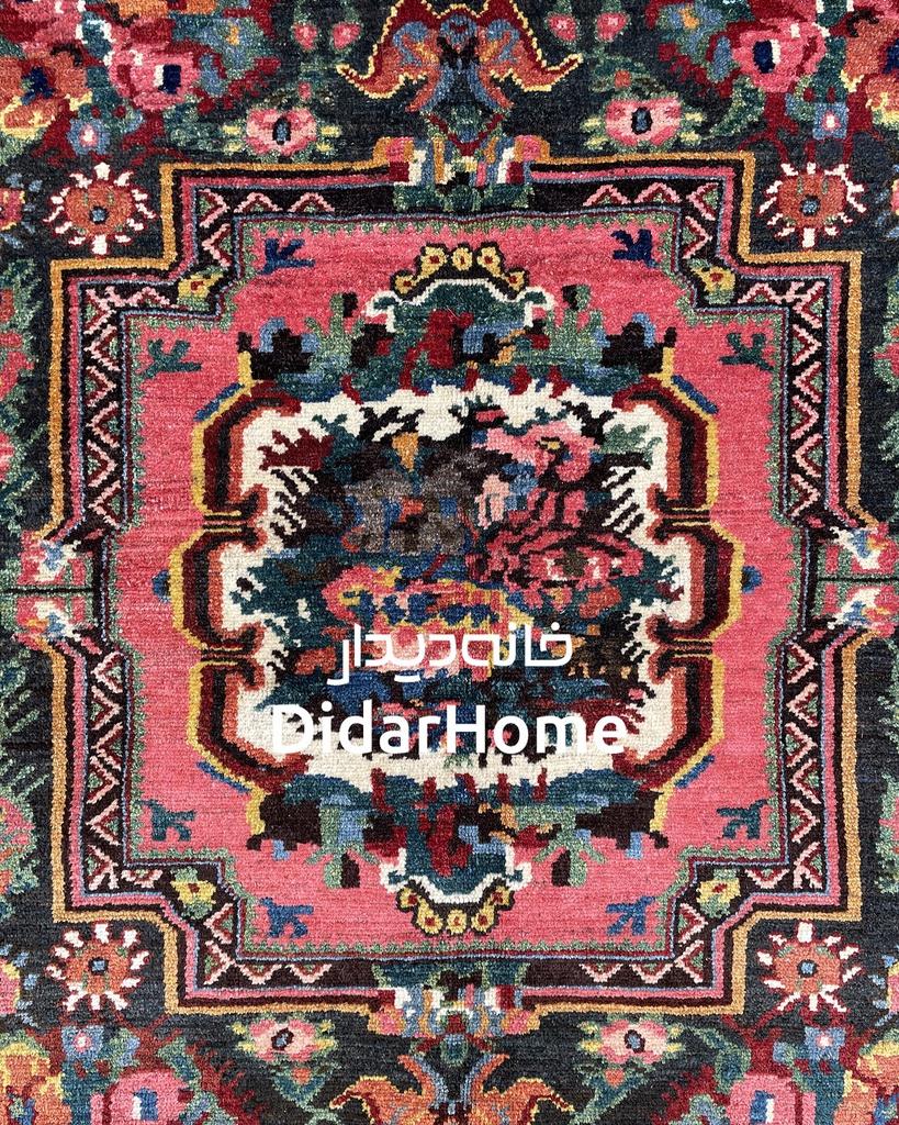 فرش دستباف آنتیک بختیاری طرح ترنجی سه متری