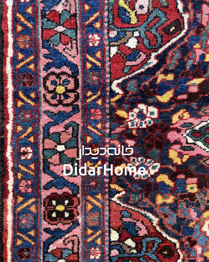 فرش دستباف آنتیک بختیاری طرح ترنجی سه متری