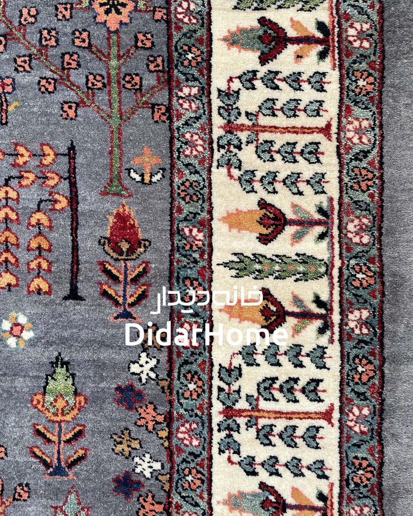 فرش دستباف محل طرح افشان چهار متری