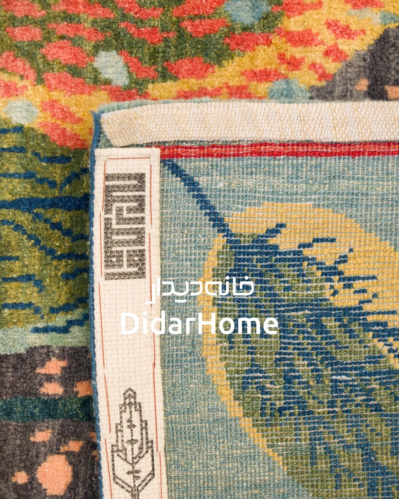 فرش دستباف محل طرح افشان چهار متری