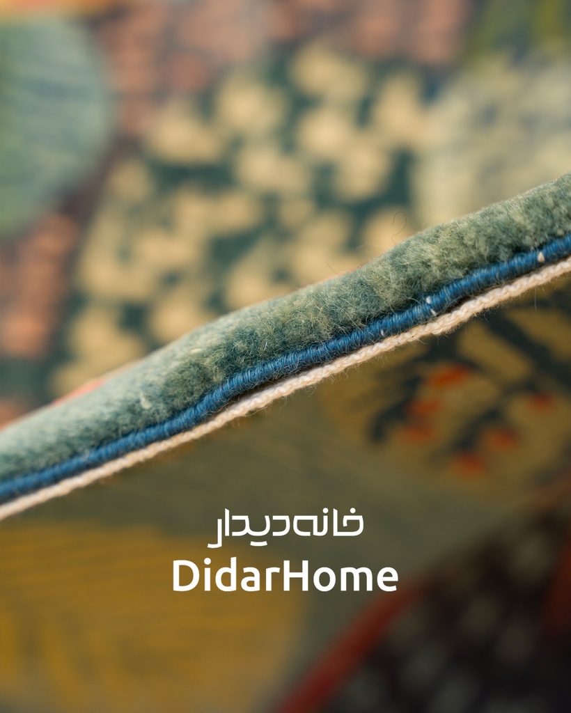 فرش دستباف محل طرح افشان چهار متری