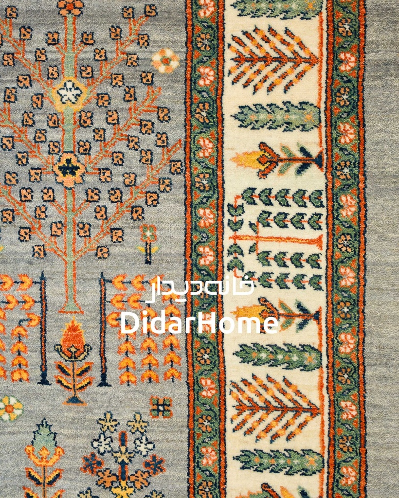 فرش دستباف محل طرح درخت زندگی شش متری