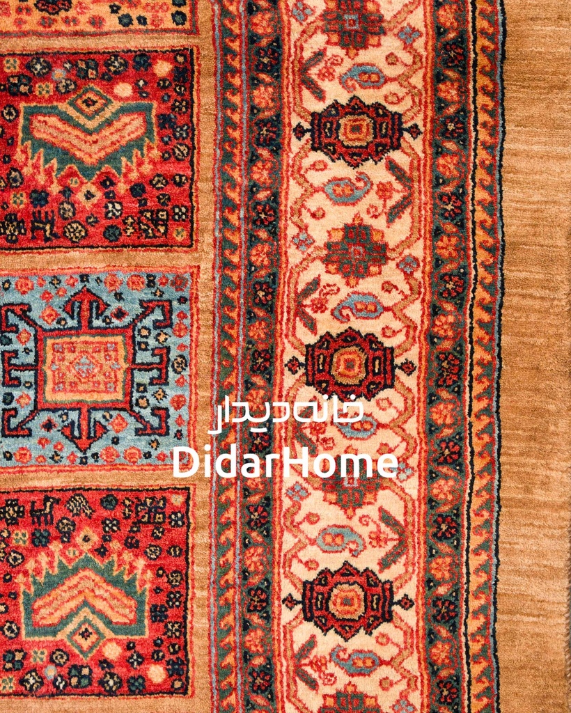 فرش دستباف قشقایی طرح خشتی شش متری