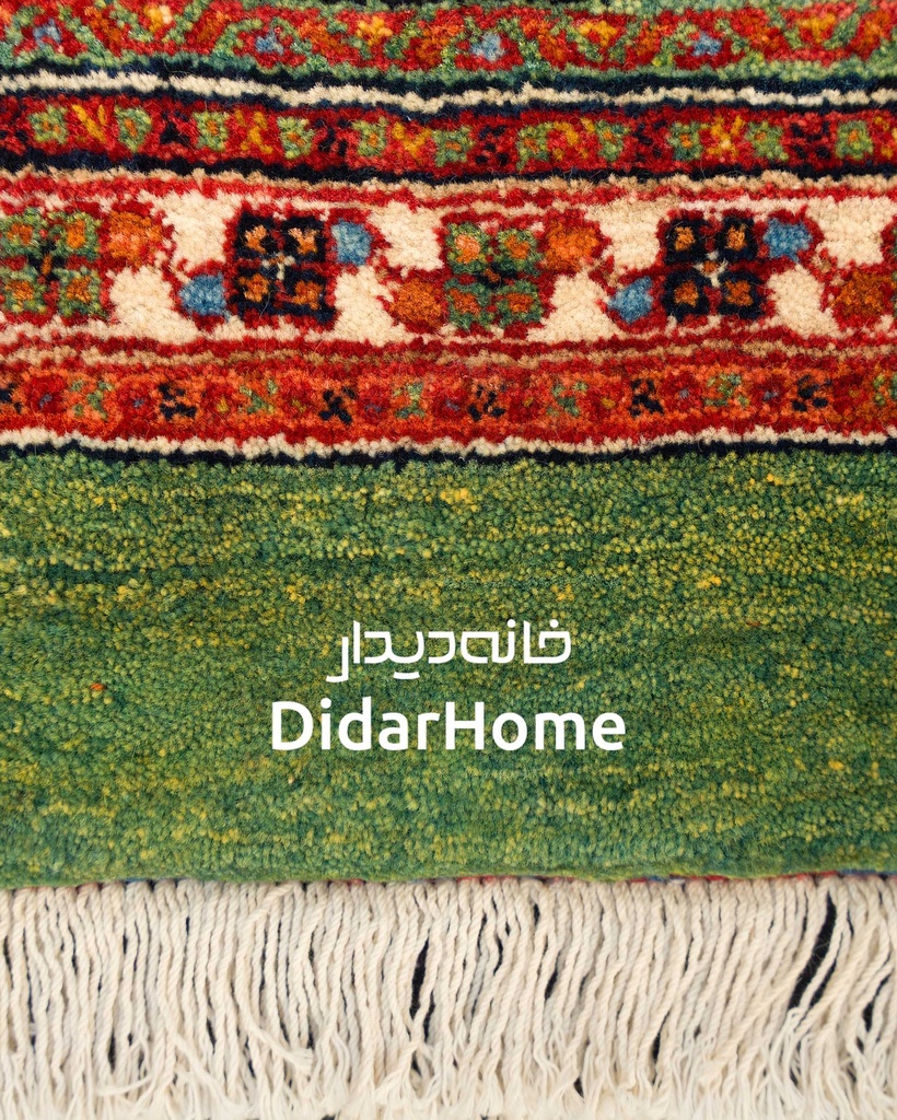 فرش دستباف قشقایی طرح ترنجی نه متری