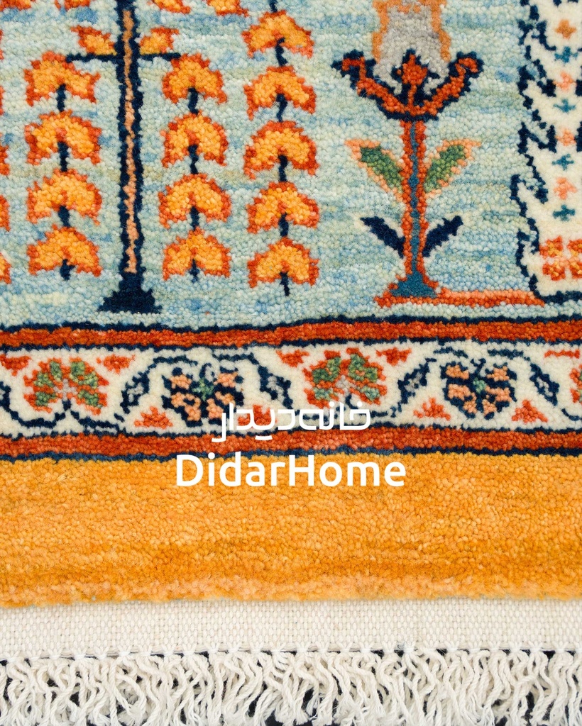 فرش دستباف محل طرح درخت زندگی شش متری