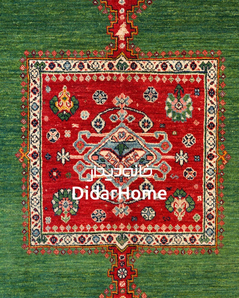 فرش دستباف قشقایی طرح ترنجی ذرع و نیم