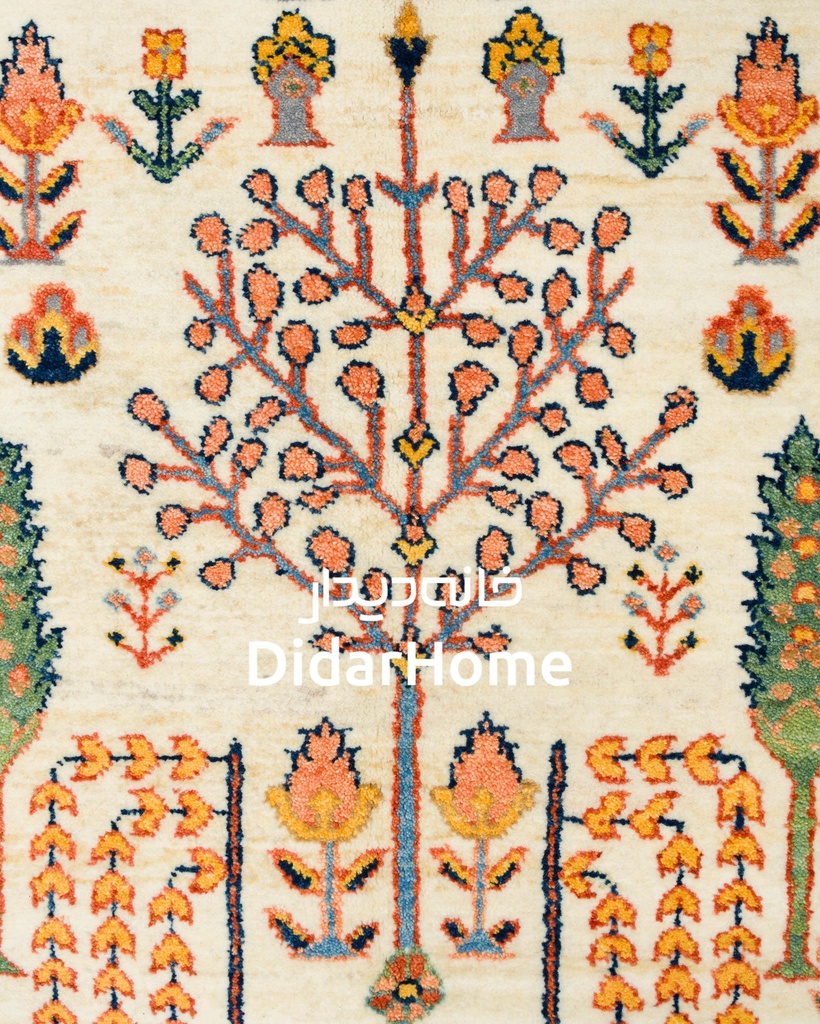 فرش دستباف محل طرح درخت زندگی سه متری