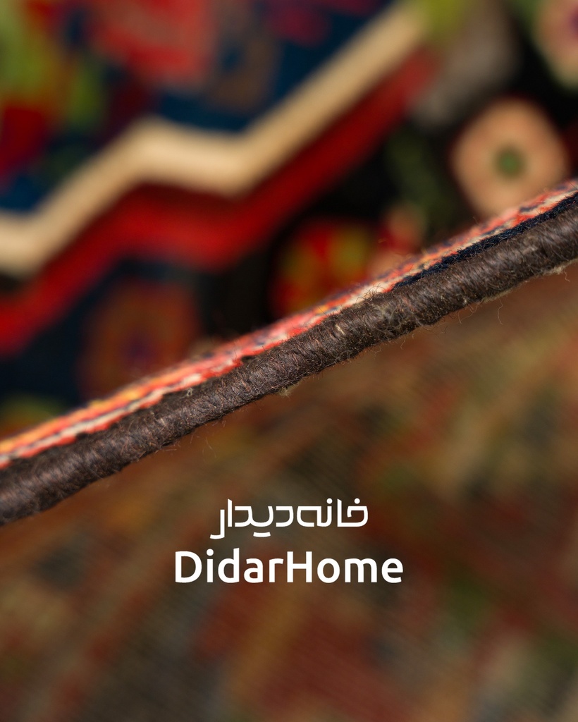 فرش دستباف آنتیک بختیاری طرح ترنجی شش متری