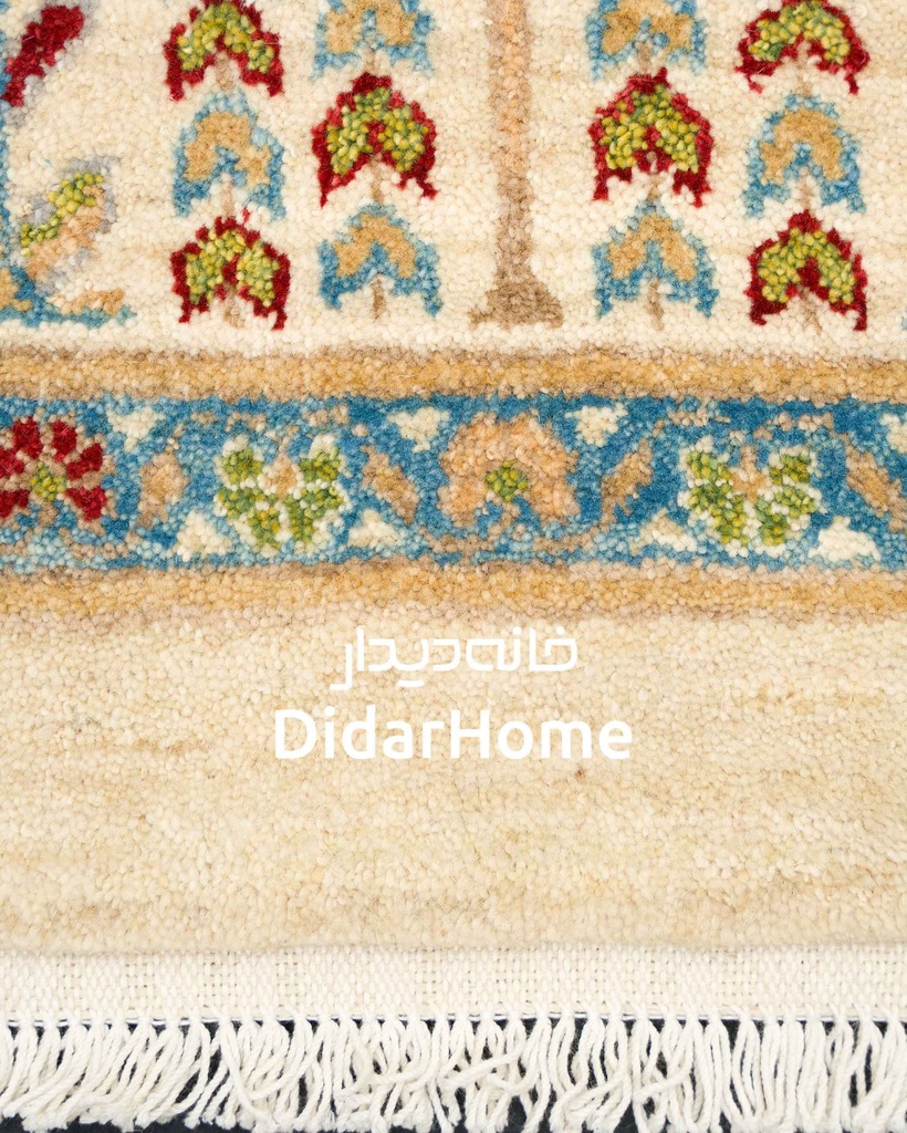 فرش دستباف محل طرح درخت زندگی نه متری