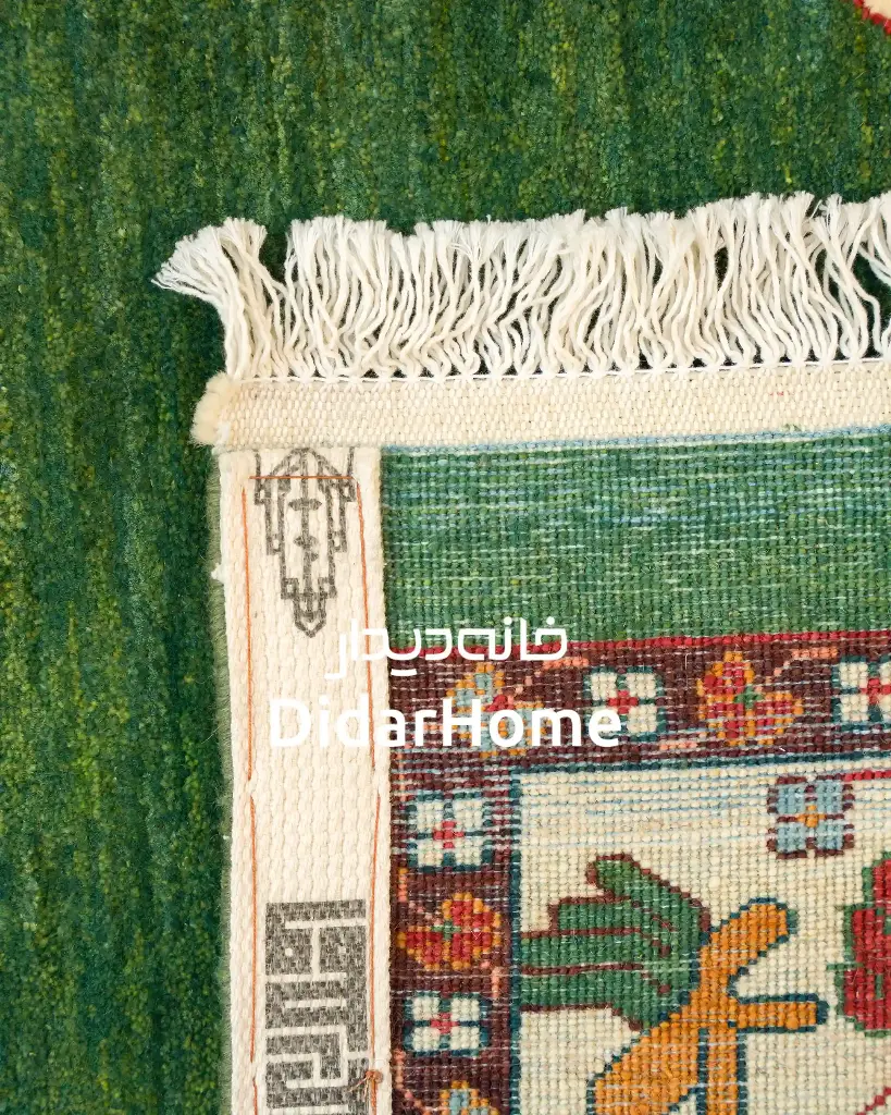 فرش دستباف قشقایی طرح ترنجی شش متری