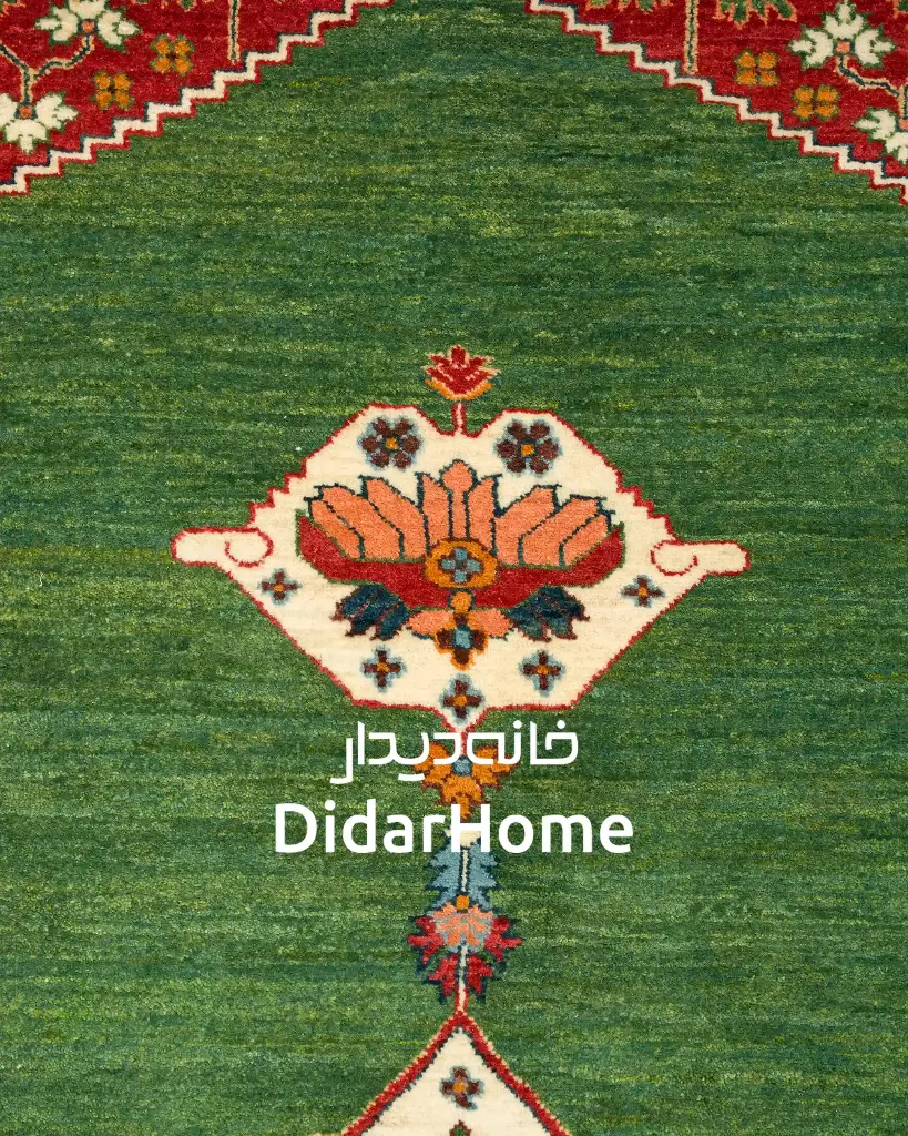 فرش دستباف قشقایی طرح ترنجی شش متری