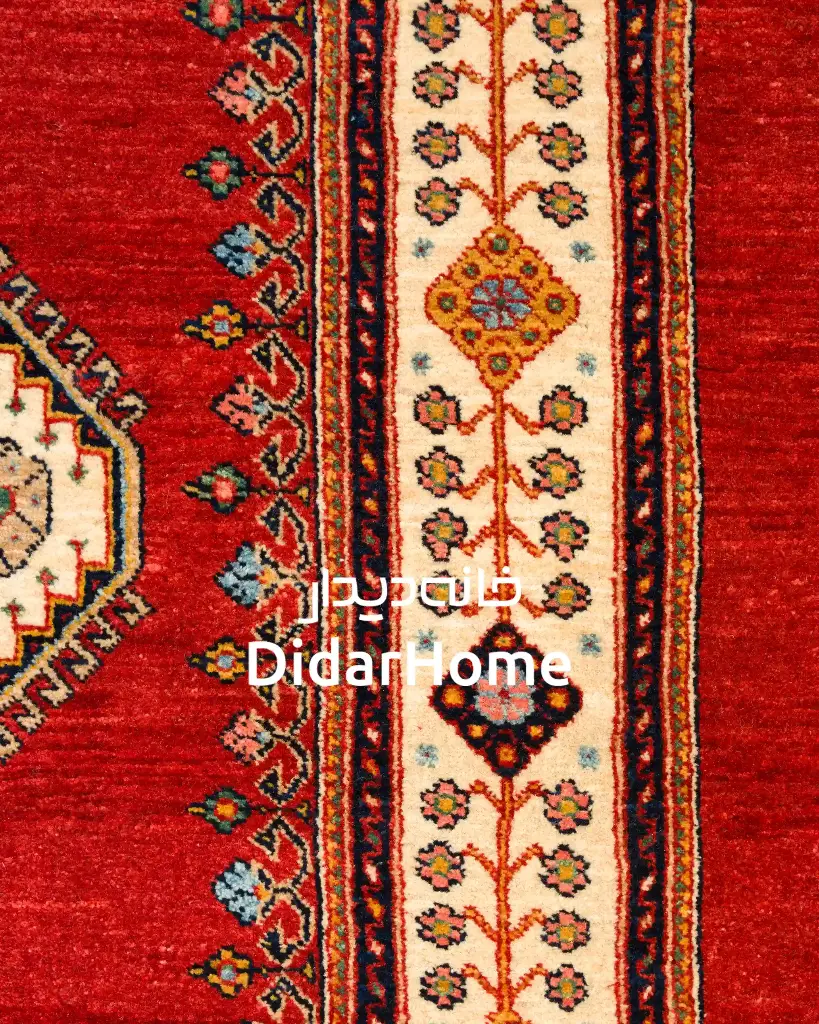 فرش دستباف قشقایی طرح ترنجی ۲/۰۹ متری