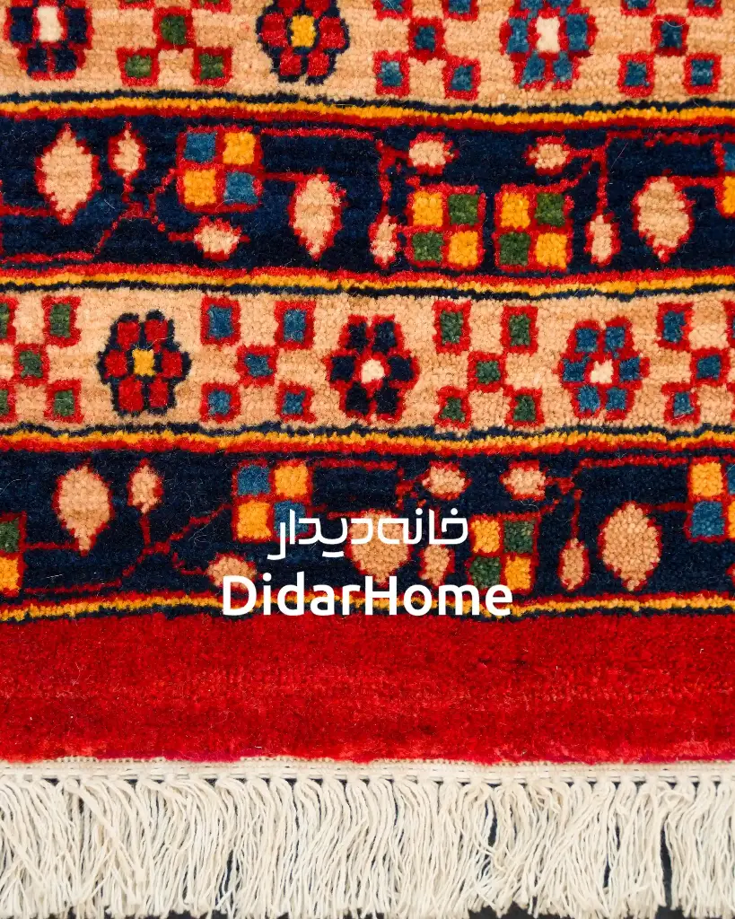 فرش دستباف بختیاری طرح ترنجی ۲/۳۷ متری