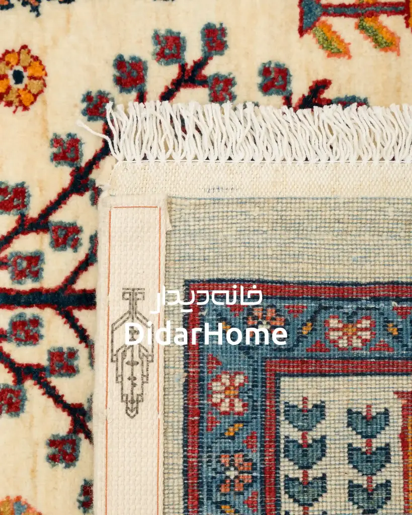 فرش دستباف قشقایی طرح درخت زندگی ۶/۳۶ متری