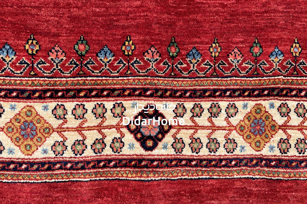 قالی قشقایی ترنجی-طلاییه(۲.۲۶)