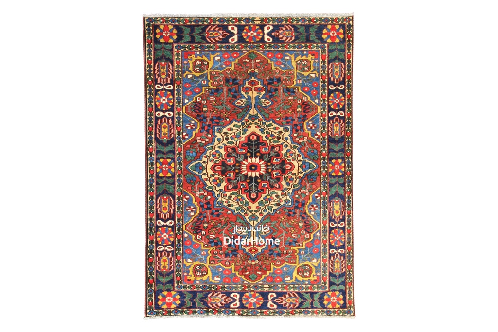 فرش دستباف آنتیک بختیاری طرح ترنجی سه متری