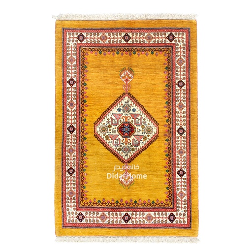 [31020372] فرش دستباف قشقایی طرح ترنجی ذرع و نیم